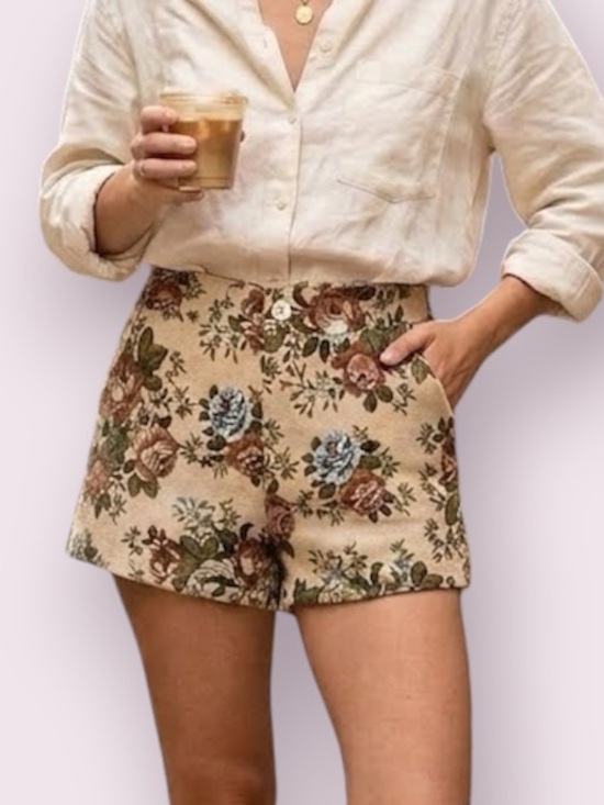 Cider Pants - Cider Floral Tapestry Jacquard Mini Shorts Tan Rose Green Size Small